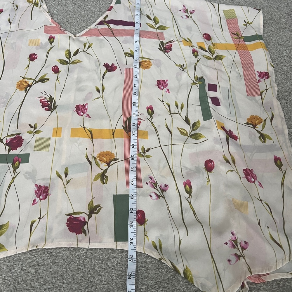 Floral Print V-Neck Women's Top Oversized Chiffon Deep Back V Flowy and Drapey - Picture 5 of 11